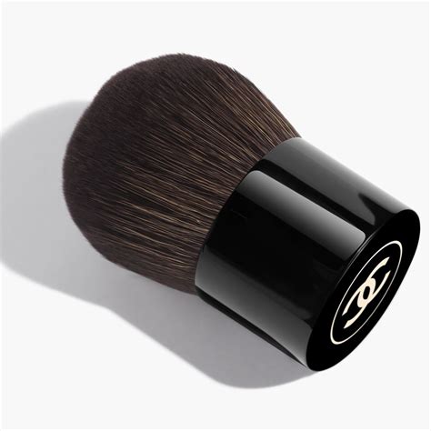 chanel eyeshaow brush|Chanel oversize kabuki brush.